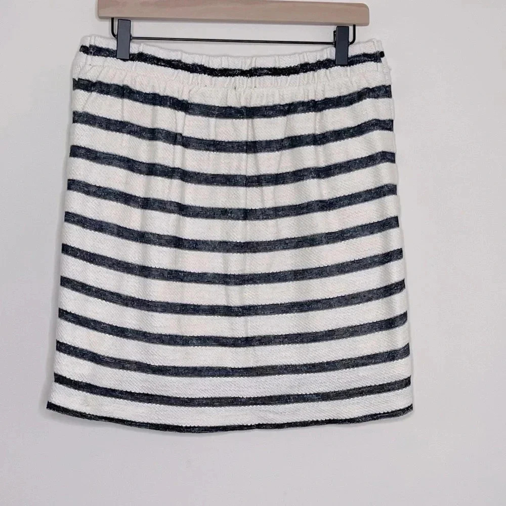 Lou & Grey Striped  Drawstring Pocket Skirt Size Medium NWT - Picture 2 of 6